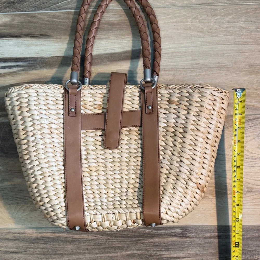 Kate Landry Straw Purse – Gently Used - Picture 7 of 9